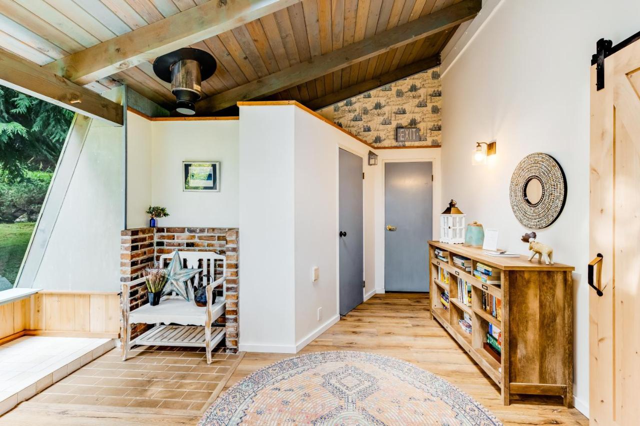 Eastsound Tall Cedars Cabin By The Water מראה חיצוני תמונה