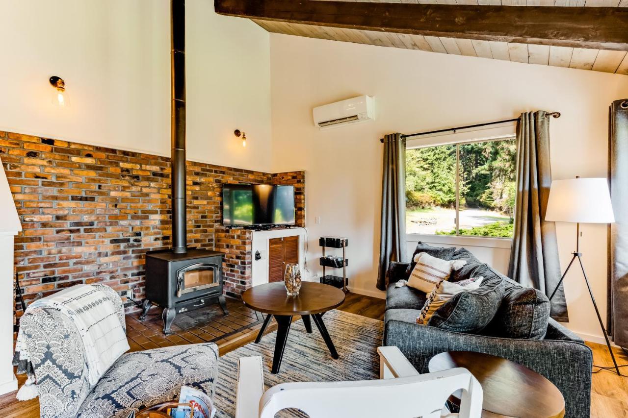 Eastsound Tall Cedars Cabin By The Water מראה חיצוני תמונה