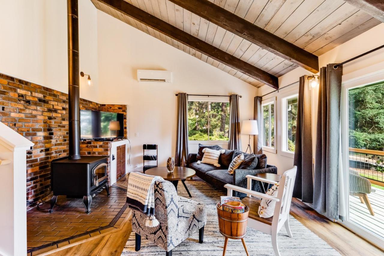 Eastsound Tall Cedars Cabin By The Water מראה חיצוני תמונה